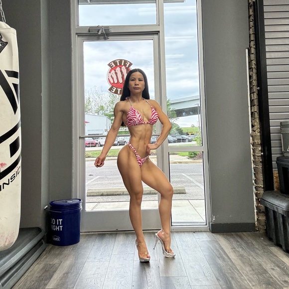 isabela_claire